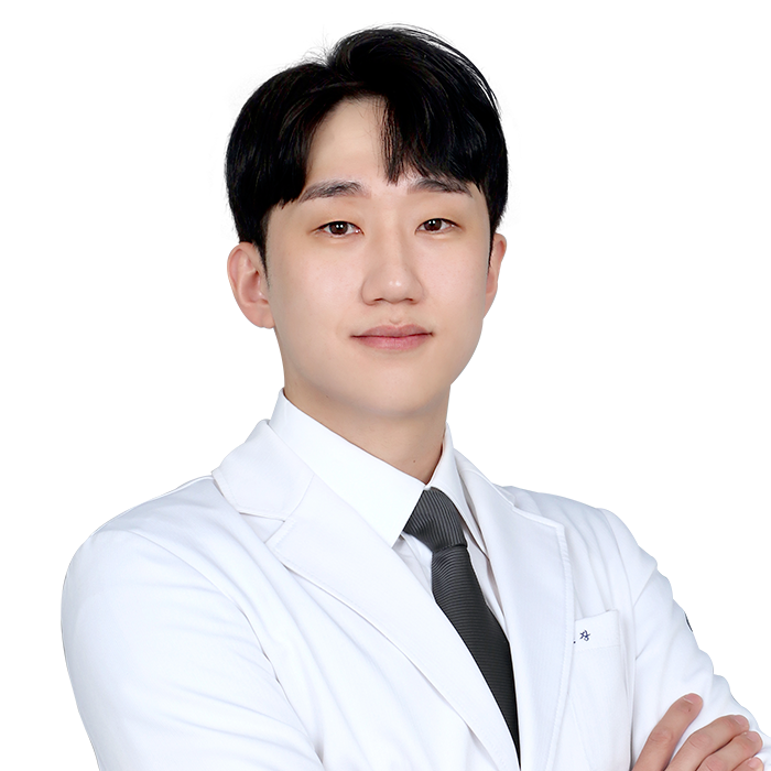 ペ·ジェヨン 院長