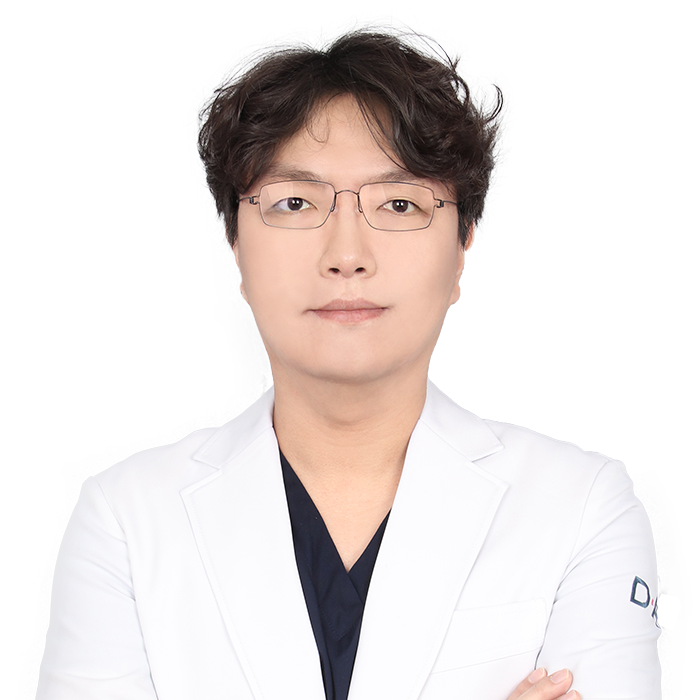 ユㆍヨンソン 院長