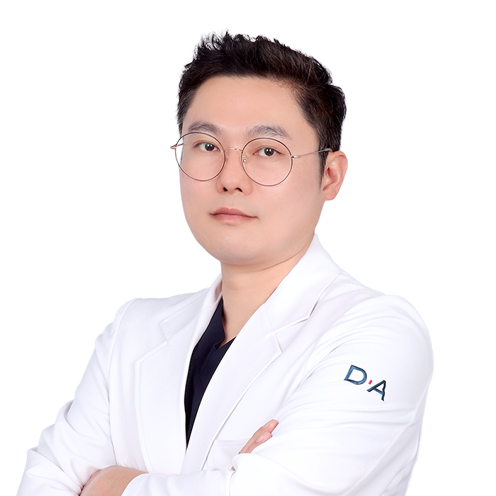 キム・ジェハン 院長 