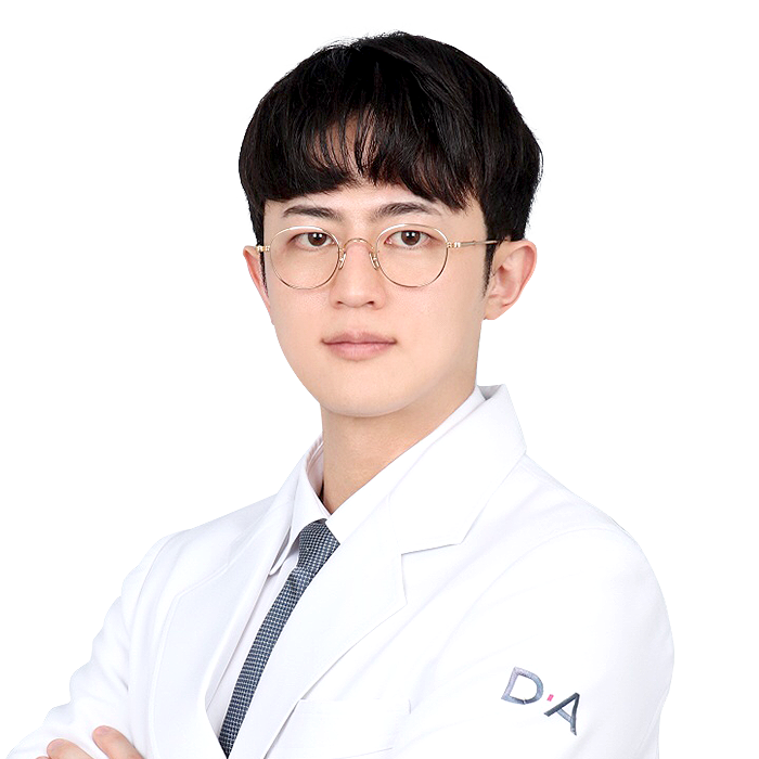 キム・ギョンフェ 院長 