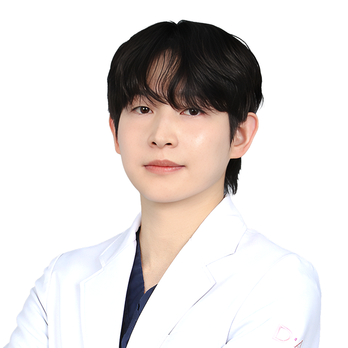 キム・ドンフン 院長